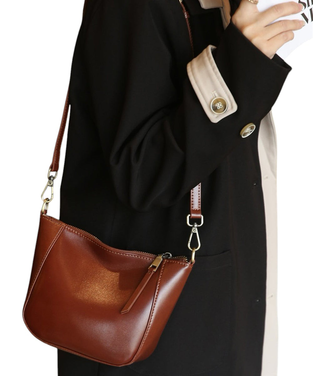 Adjustable Strap Sleek Genuine Leather Crossbody Bag image 6